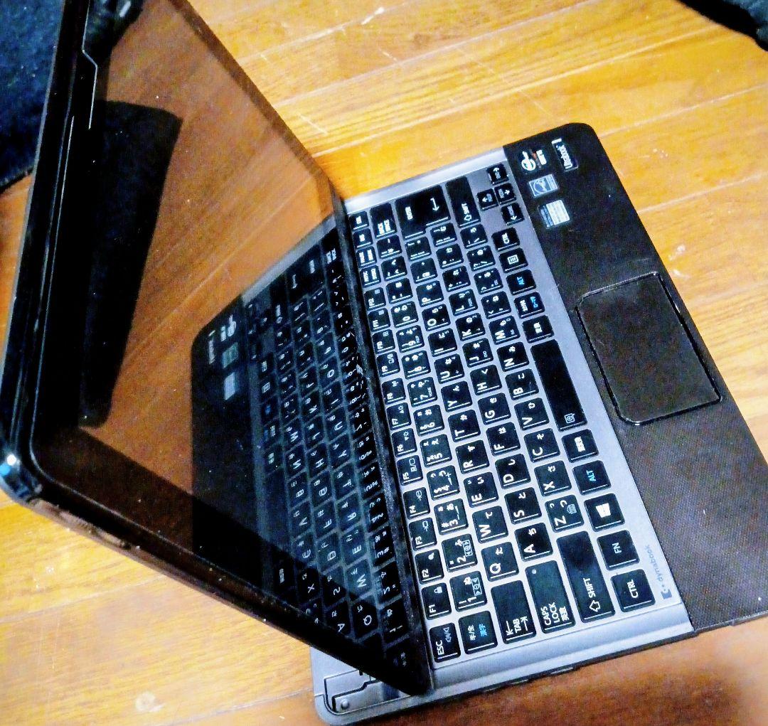 東芝DynaBook　R822 Office2021