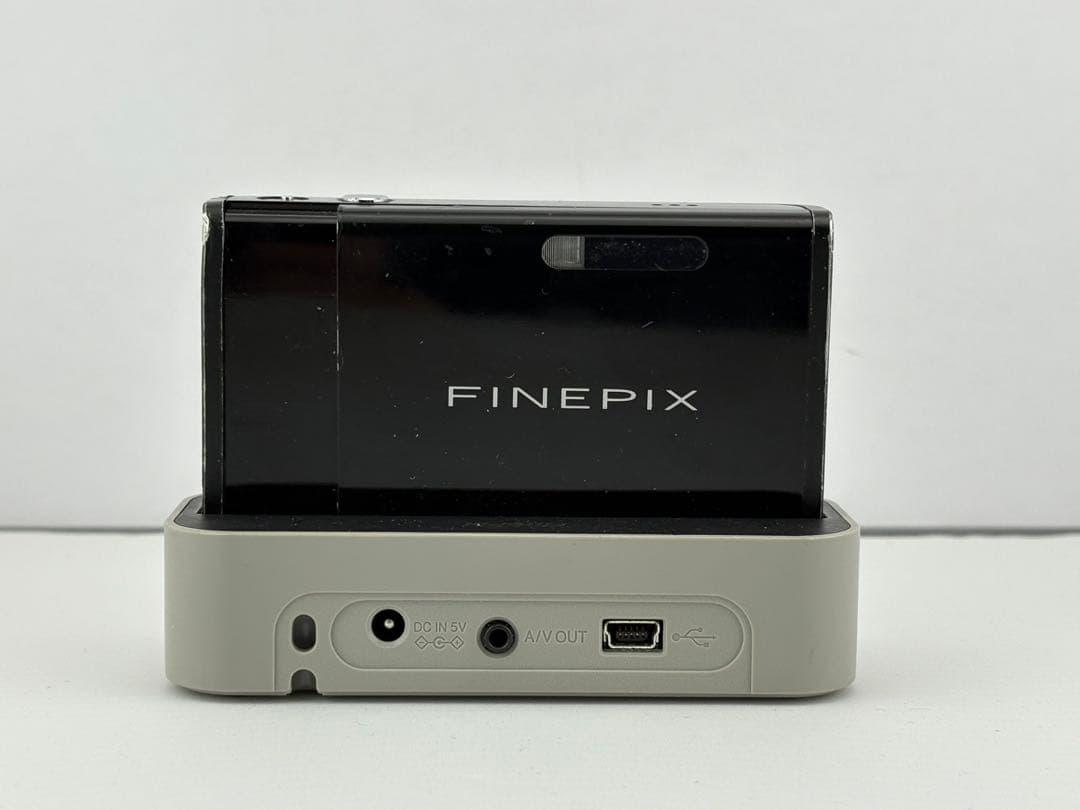 富士フイルム FUJIFILM finepix z2