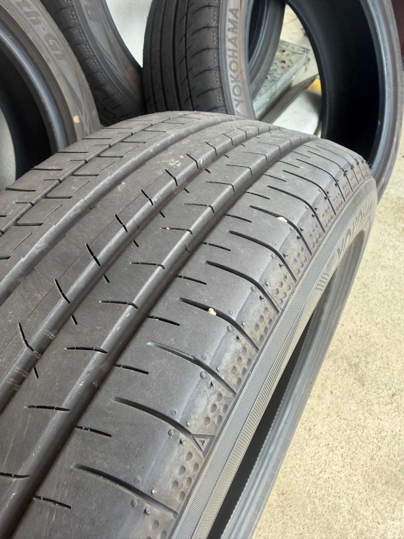 YOKOHAMA ヨコハマ　195/50R19タイヤ 2本セット①