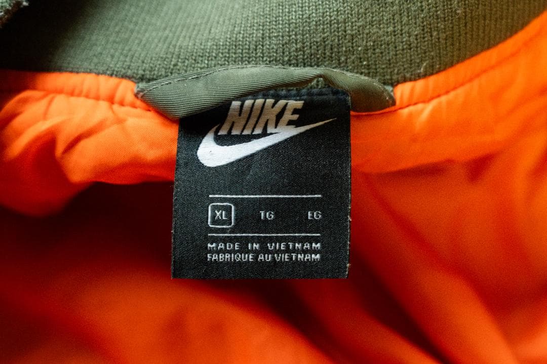 NIKE ナイキ　パンクパックMA-1ジャケット オリーブ　バックロゴ XL