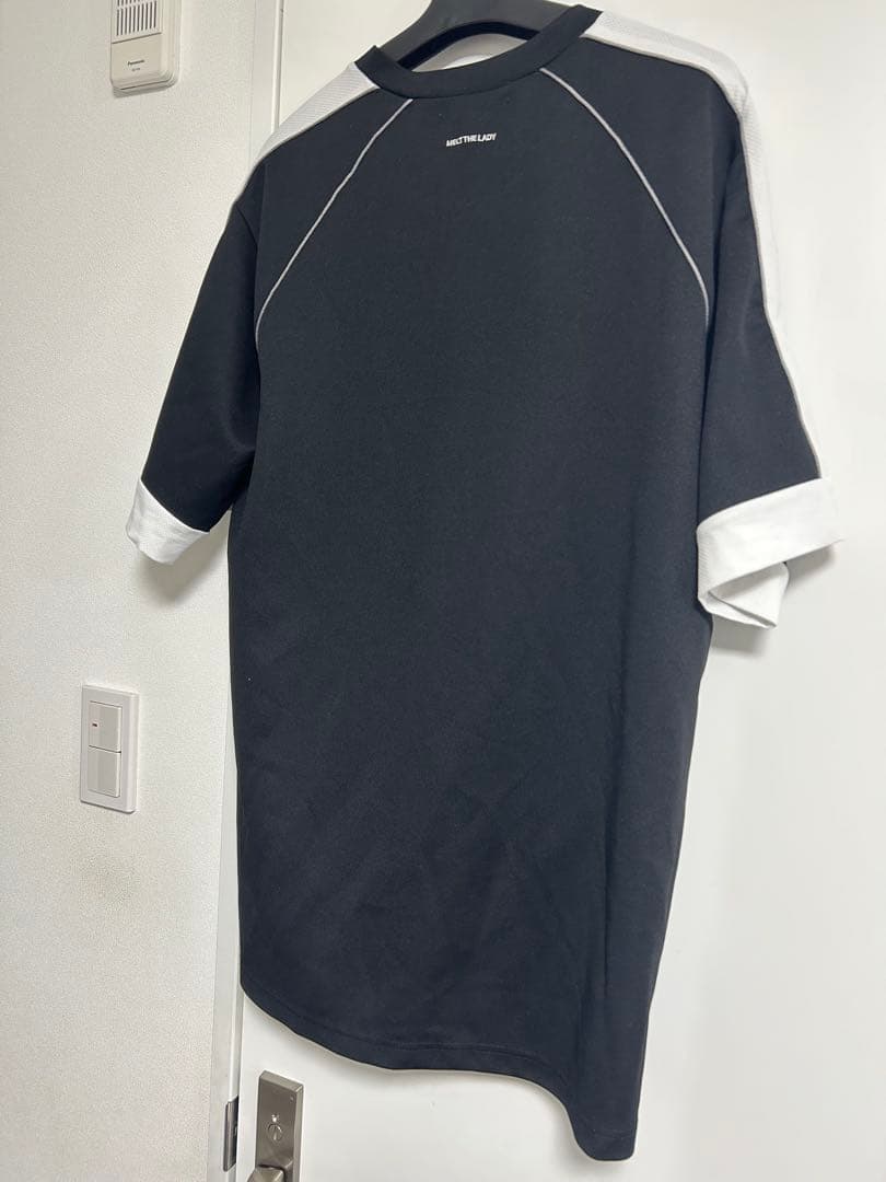 melt the lady ゲームTシャツ