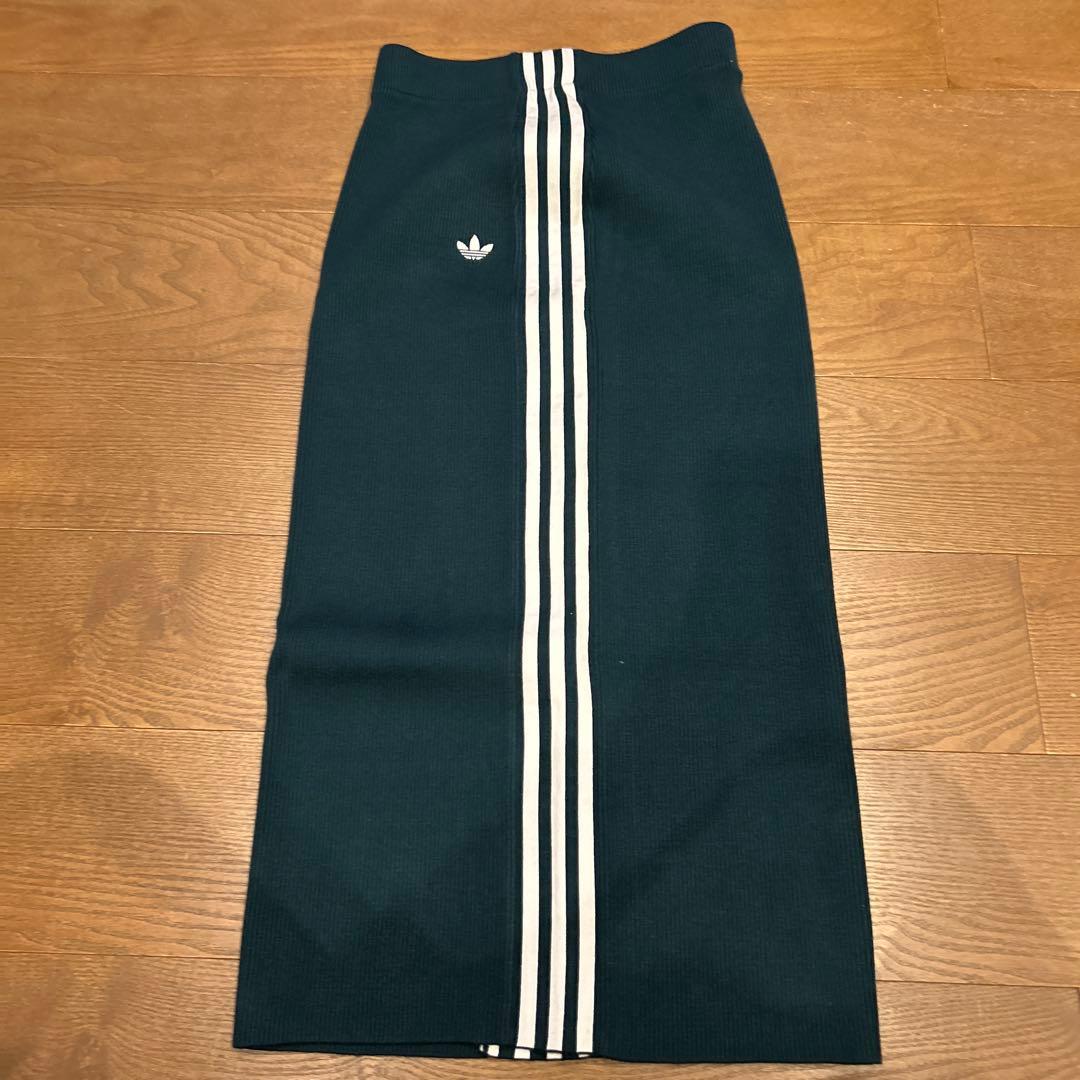新品 アディダス adidas ニットロングスカート L グリーン