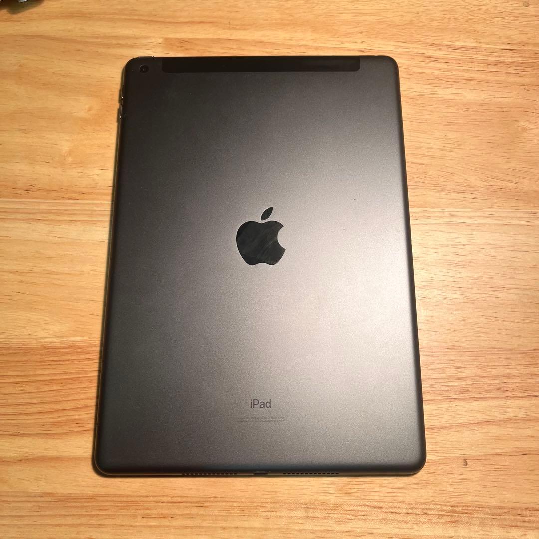 Apple iPad 第7世代Wi-Fi+Cellula 32GB SIMフリー