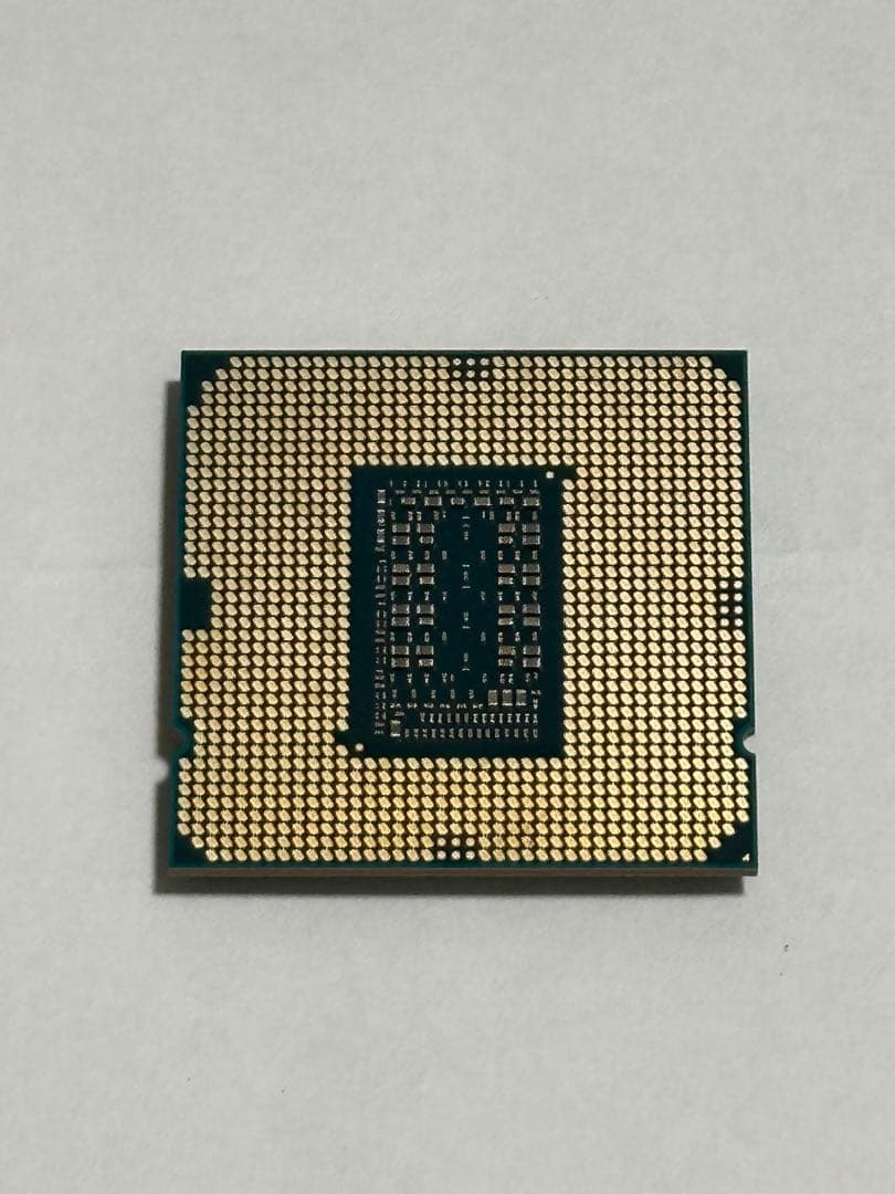 インテル Intel i7-11700　i7 第11世代 LGA1200
