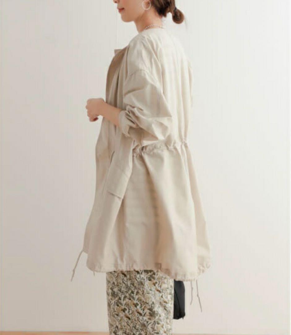 URBAN RESEARCH DOORS ノーカラーモッズコート ライトベージュ