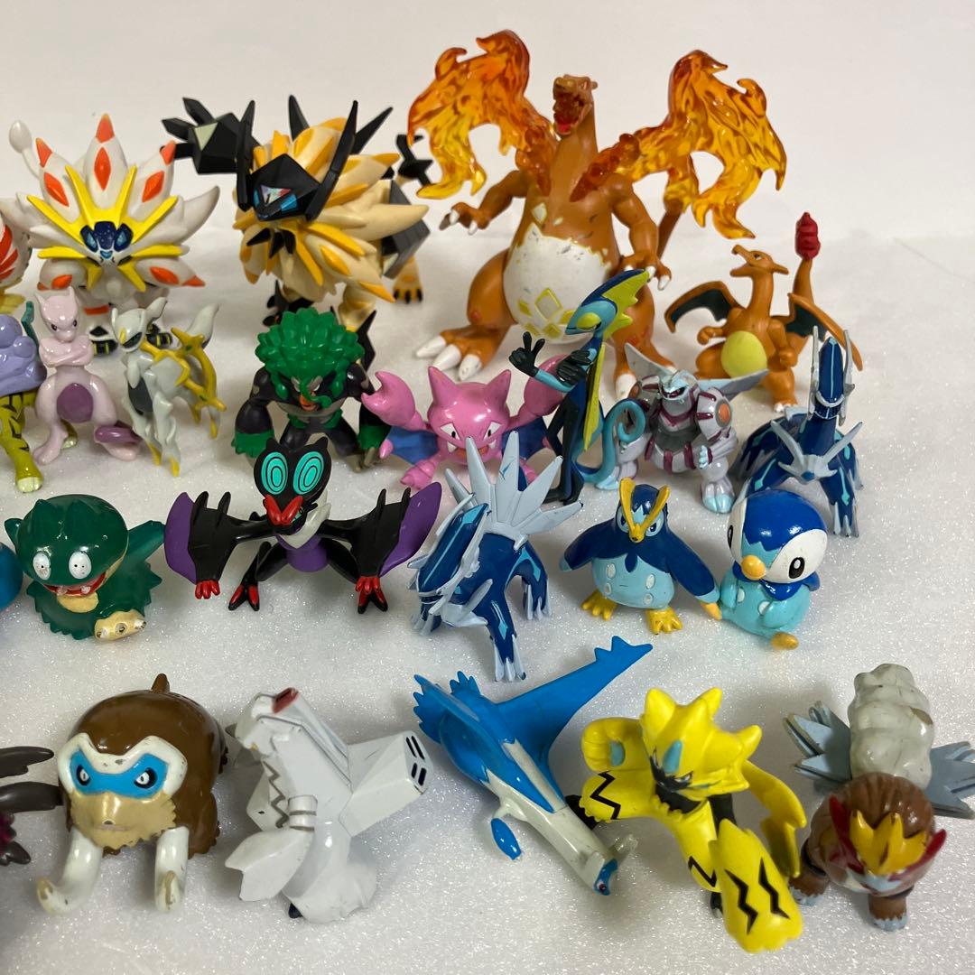 ポケモン　モンコレ　フィギュア