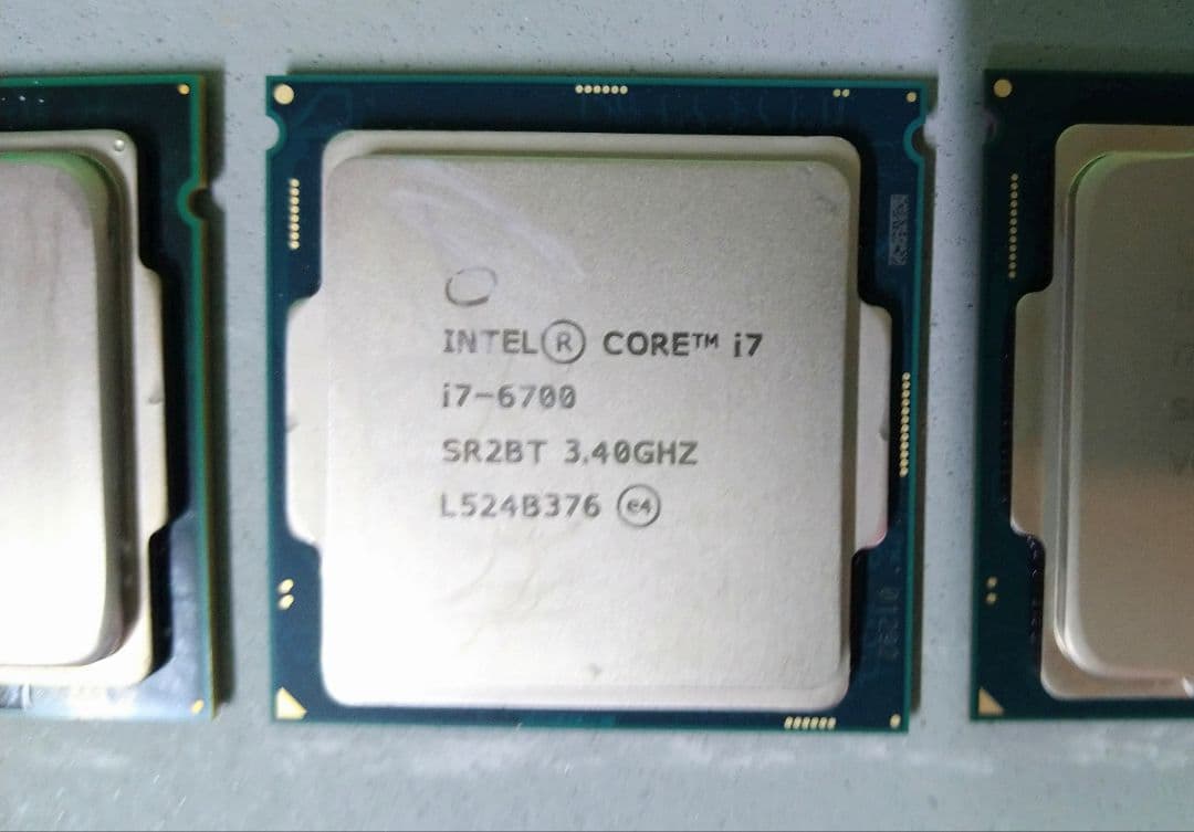 Intel CPU 3個 (i7-2600,i7-6700,i7-8700)