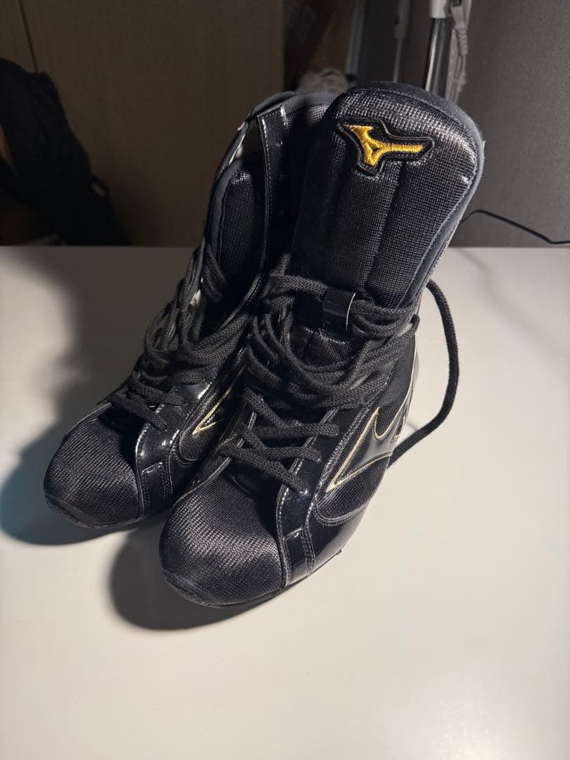 Mizuno フィニッシャーMID ブラック×ゴールド