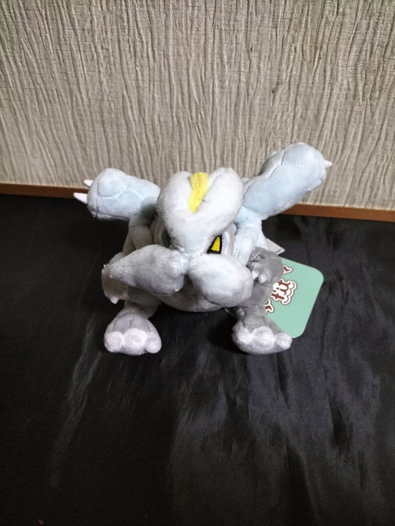 ポケモン ぬいぐるみ ゼクロム レシラム キュレム　Pokemon fit