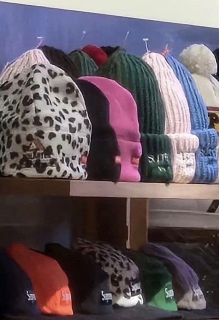 supreme ニット帽 ピンク