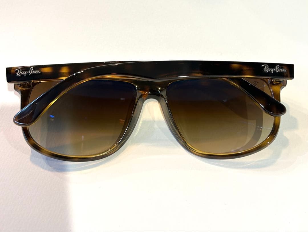Ray-Banサングラス　RB刻印　RB4147 ケース付き