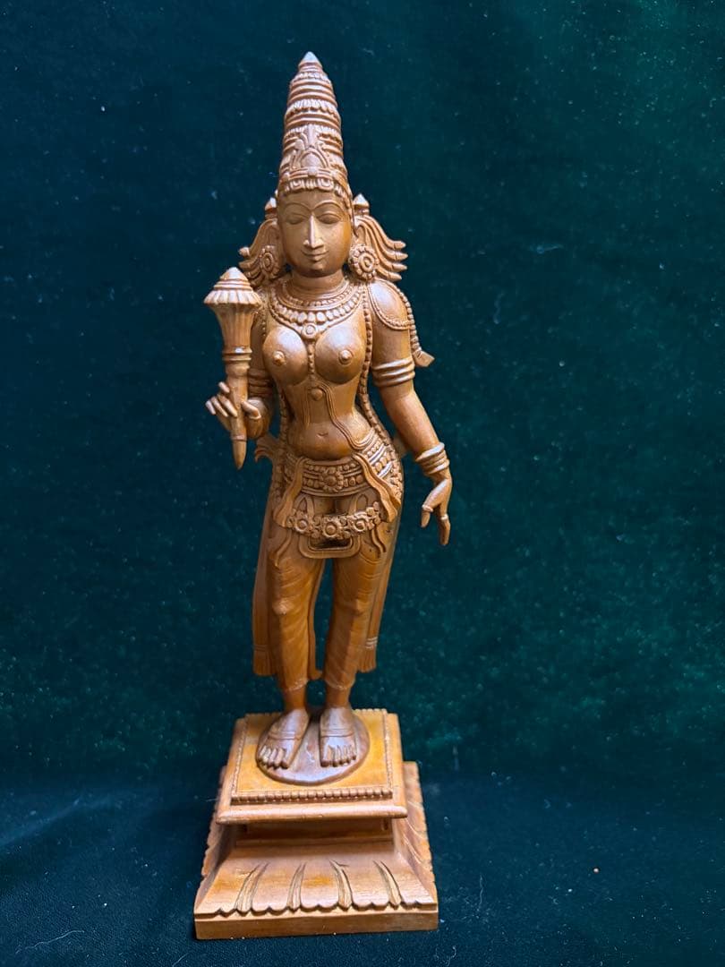 希少インド伝統工芸品ヒンドゥー教の神話に天女木彫りの像19cm現状品