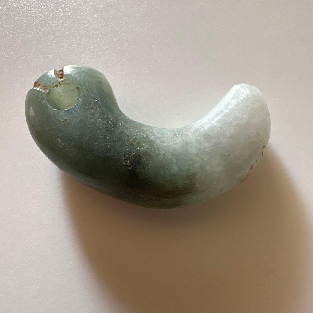 ヒスイ　勾玉