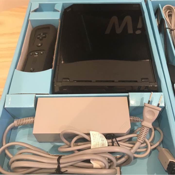 wii 箱 説明書等すべてアリ 美品