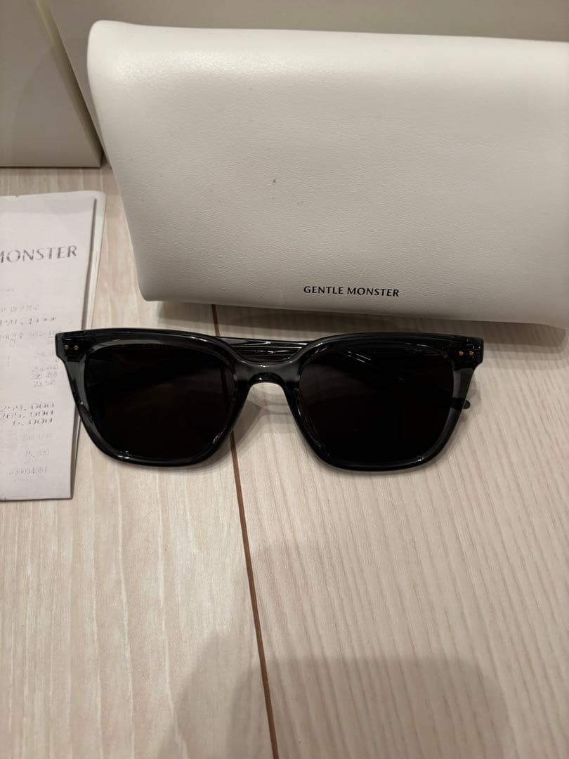 GENTLE MONSTER サングラス nubo ジェントルモンスター　韓国