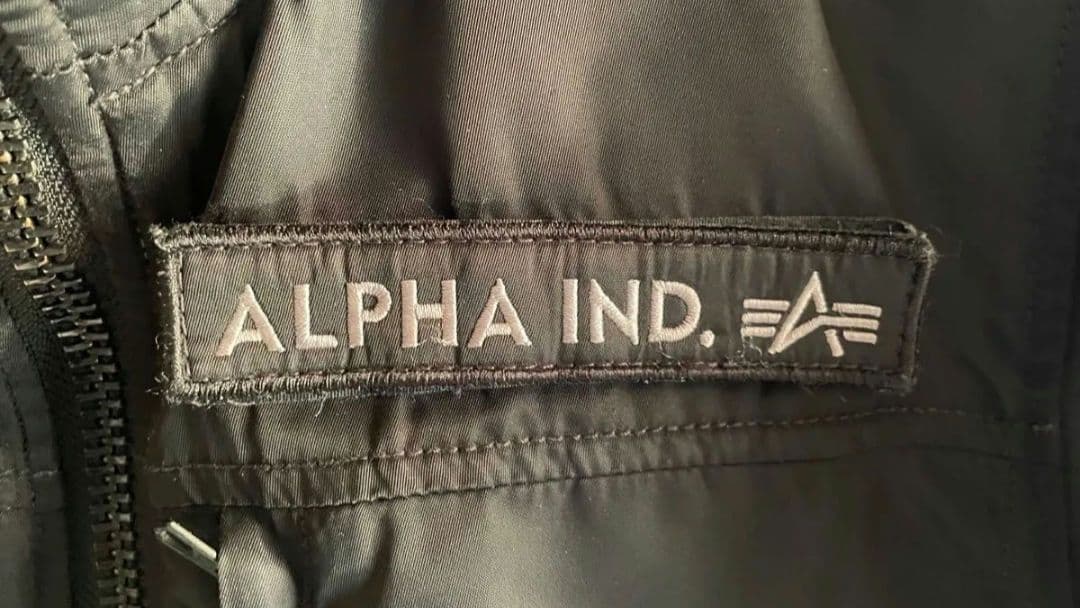 ジャケット・アウター Alpha Industries MA-1 X-LARGE