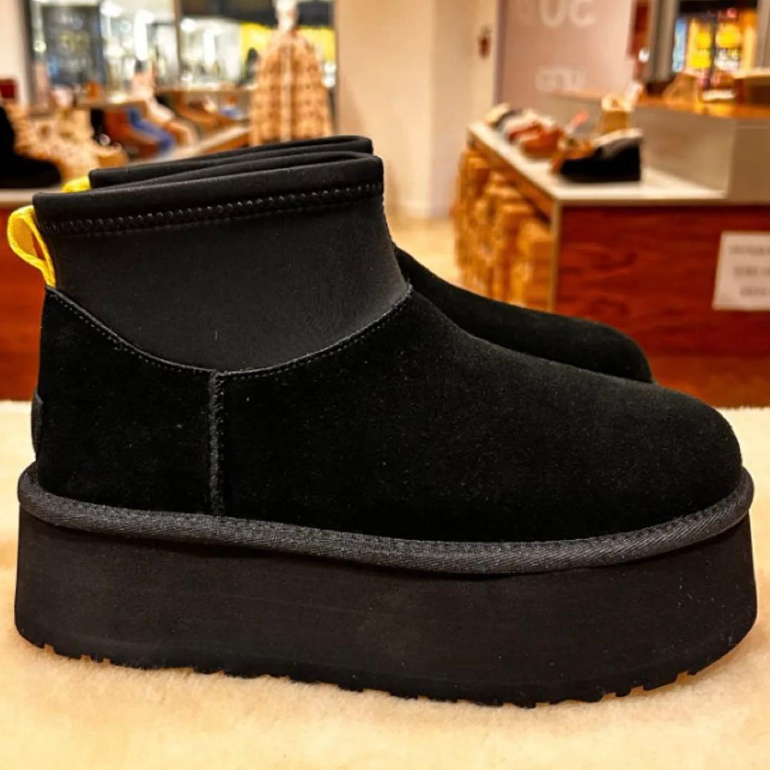 みいさん専用 UGG ブラック ムートンブーツ