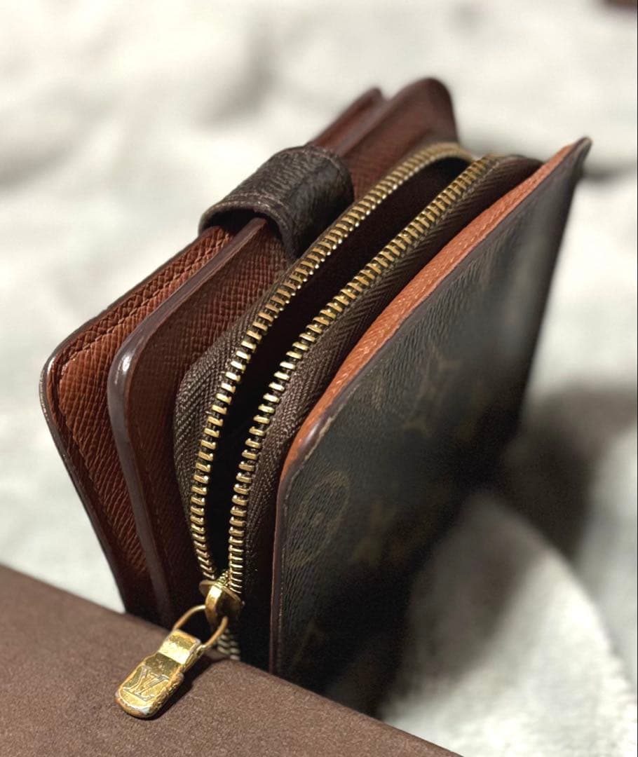 LOUIS VUITTON 二つ折り財布 モノグラム 美品