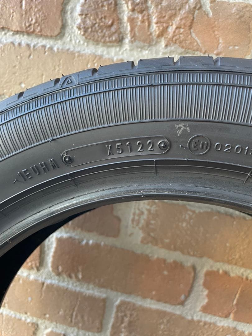 ダンロップ　165/60R15　夏タイヤ　2023　新車外し