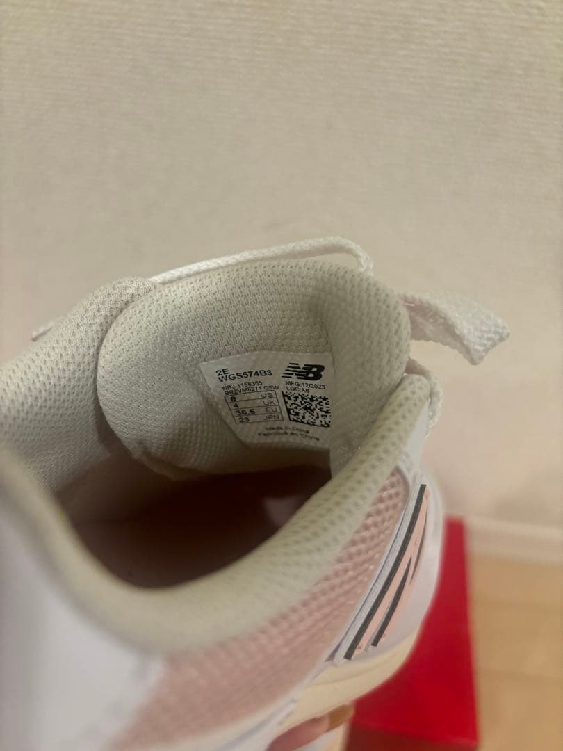 New Balance ゴルフシューズ 23cm ホワイト/ピンク