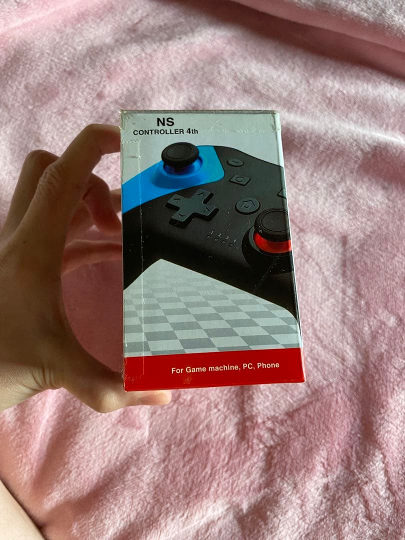 NINTENDO SWITCH PROコントローラー  お値下げ中
