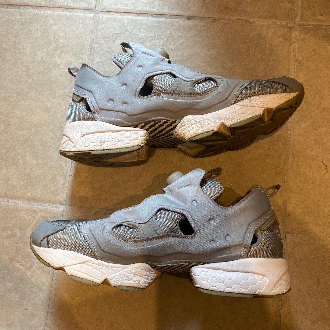 Reebok ポンプフューリー　グレー