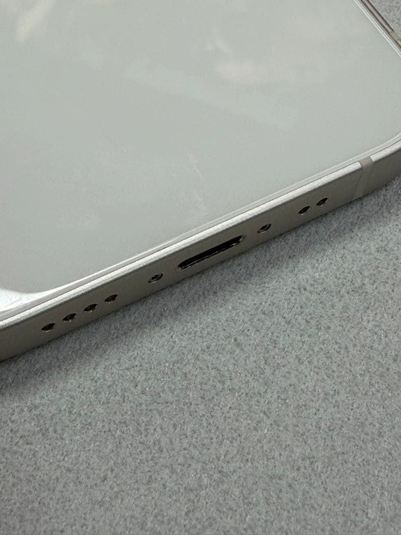 【バッテリー新品】 iPhone13 mini スターライト 128GB