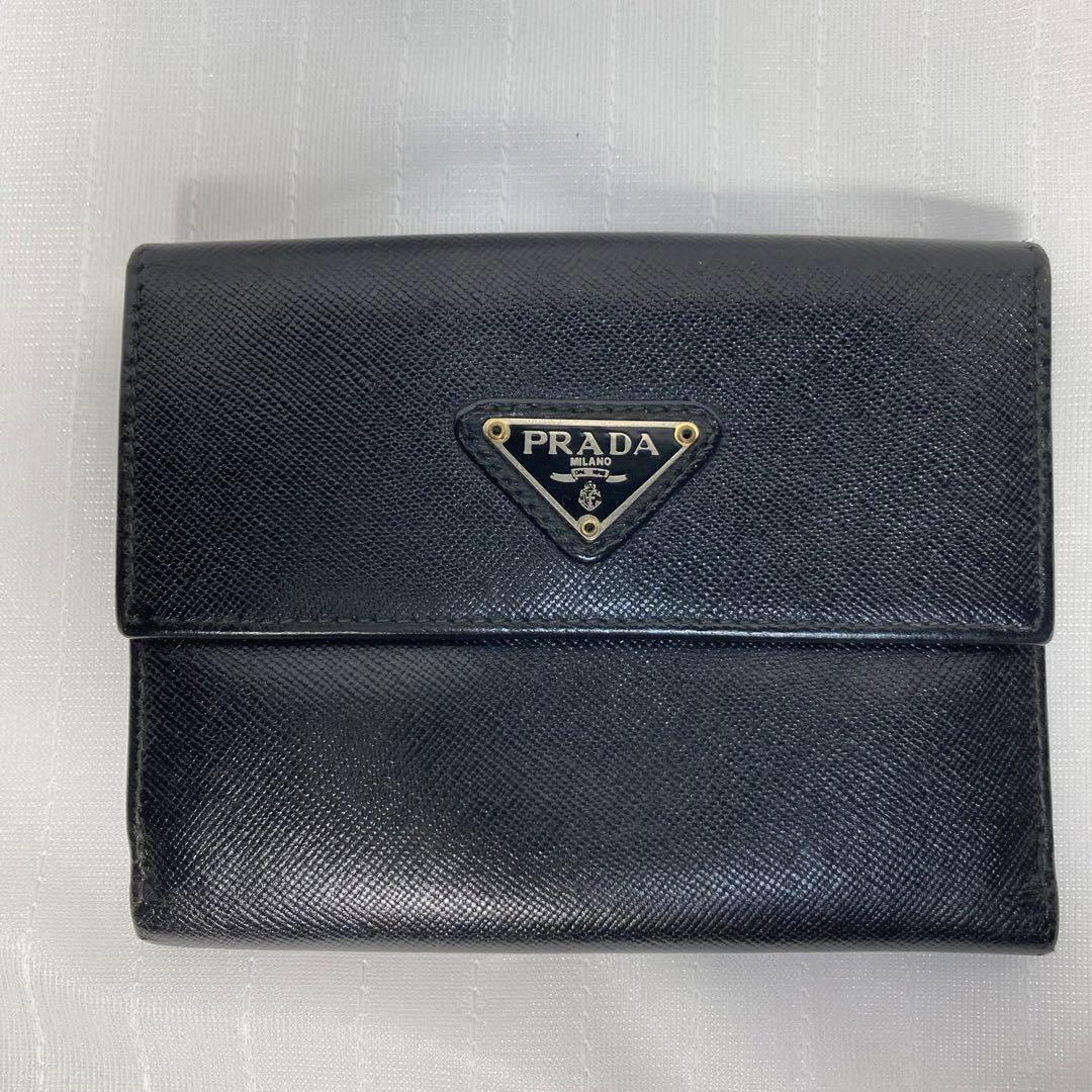 PRADA プラダ 二つ折り財布 サフィアーノレザー 三角ロゴ ブラックWホック