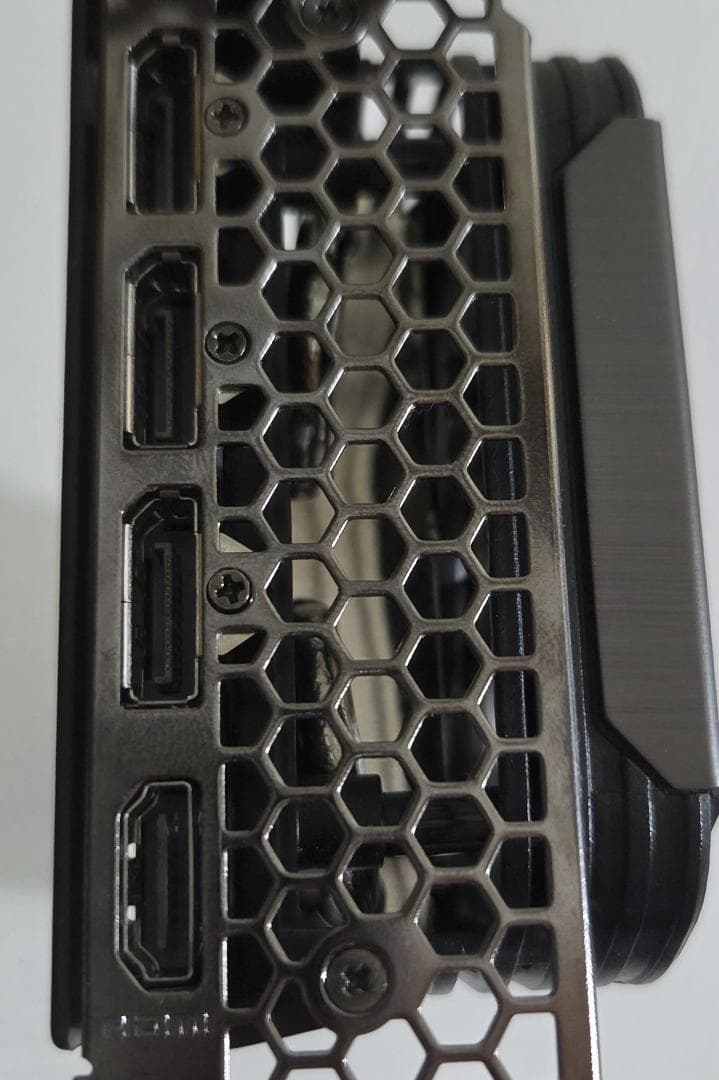 グラフィックボード・グラボ・ビデオカード Gainward GeForce RTX 3070 Phoenix
