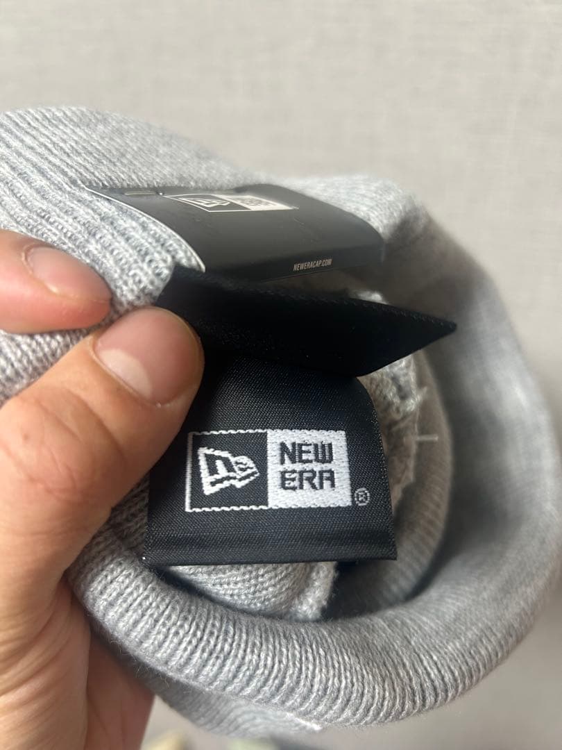Supremeビーニー　バンダナボックスロゴニット帽 グレー　希少　正規品新品