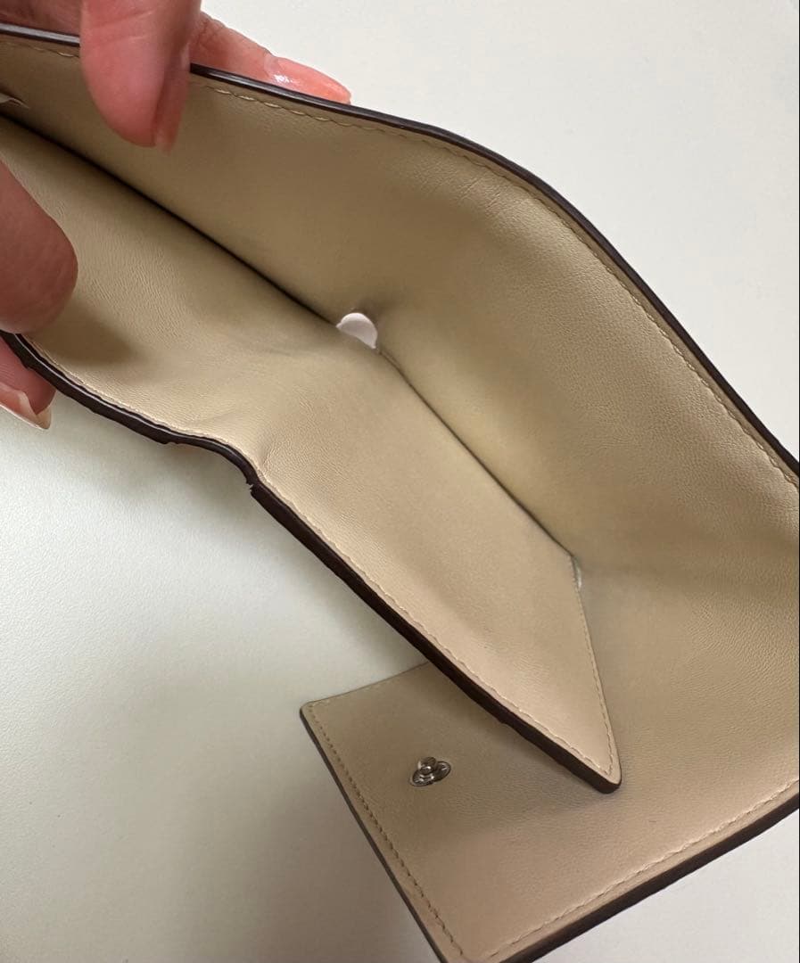 Tory Burch ゴールド 二つ折り財布