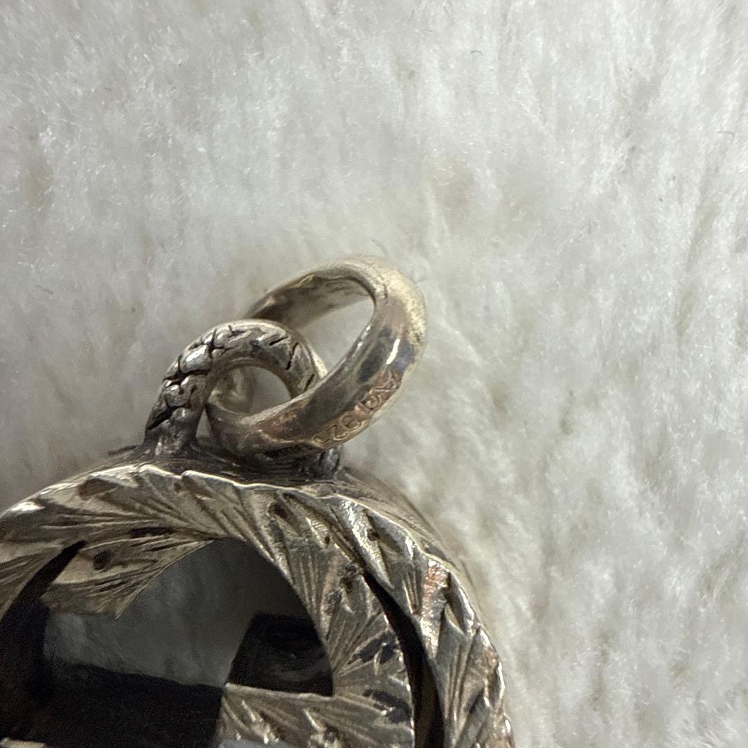 グッチ　ネックレス　ペンダントトップ　アラベスク　インターロッキング　シルバー
