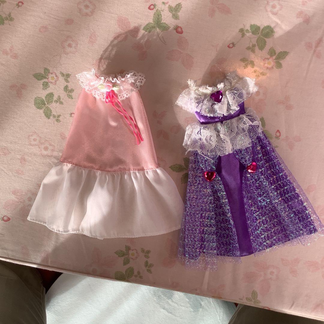 リカちゃんドレスルーム、衣装12着、小物たくさん、他2着