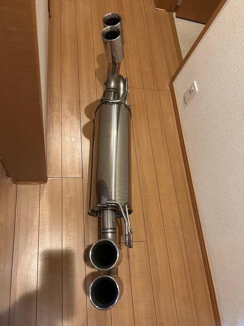 ZN6 TRDマフラー