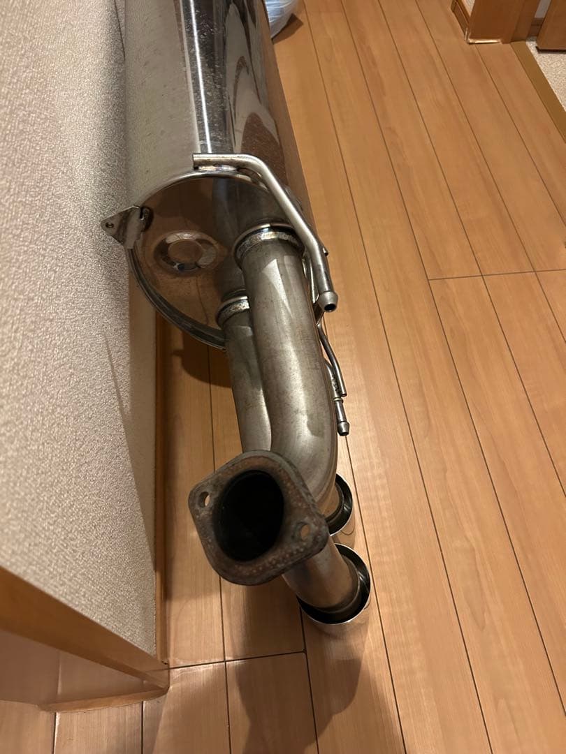 ZN6 TRDマフラー
