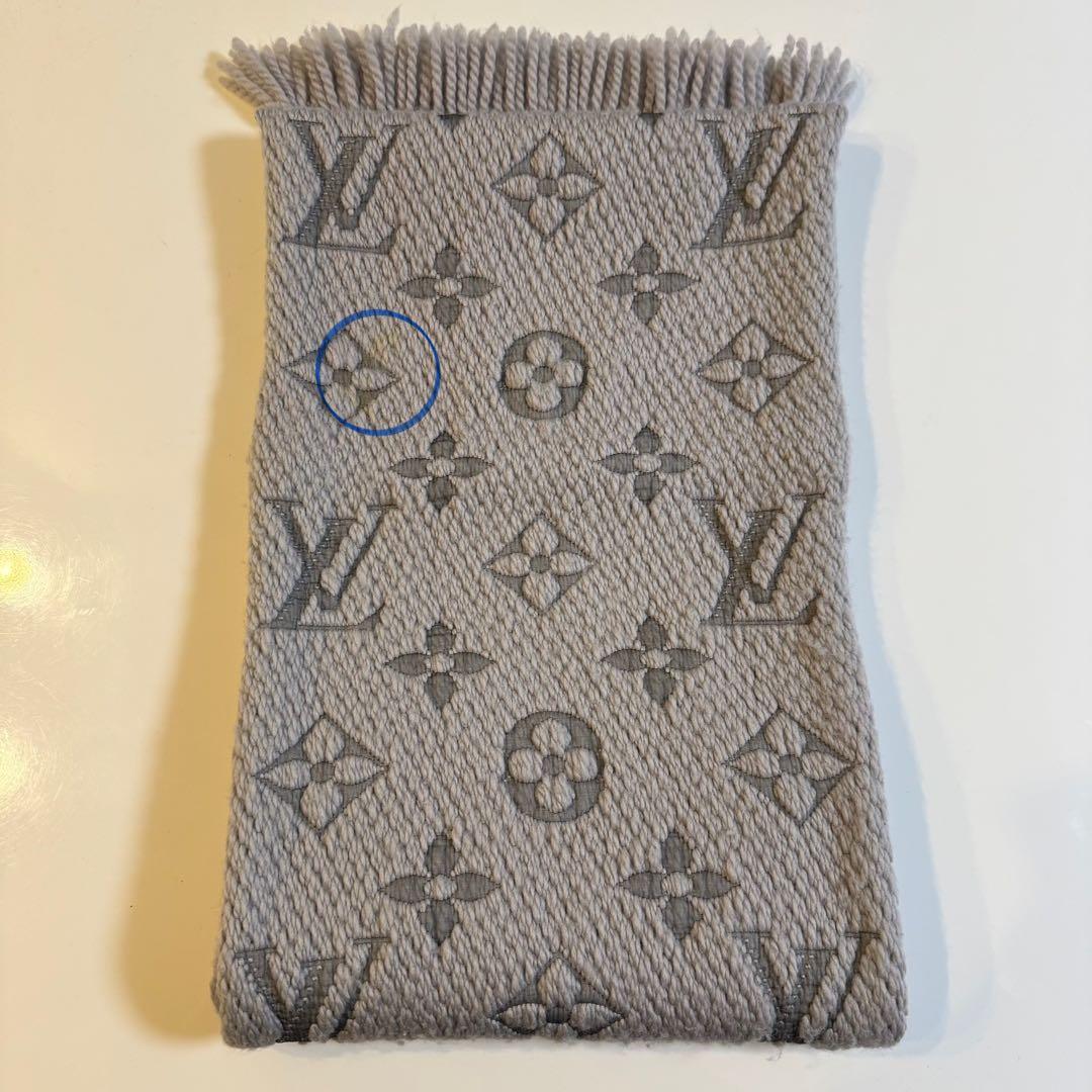 Louis Vuitton エシャルプ ロゴマニア マフラー
