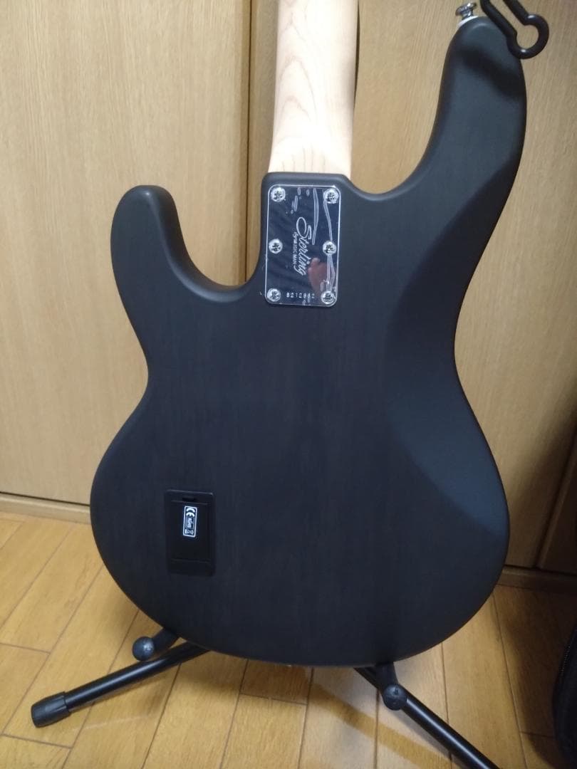ミュージックマン Sterling by MUSIC MAN Ray4 保証書付