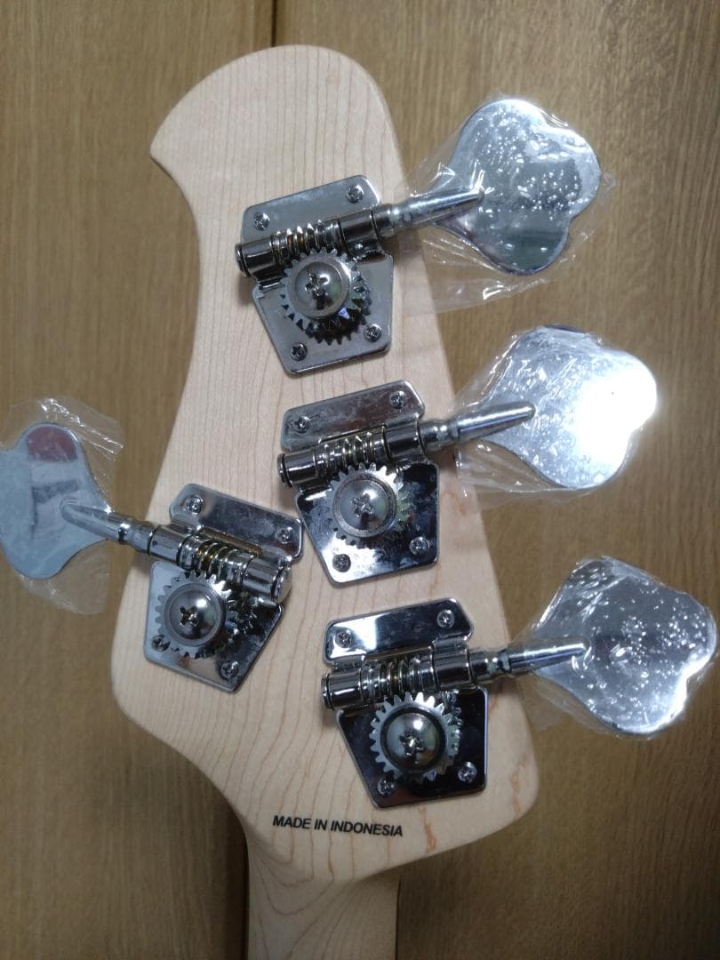 ミュージックマン Sterling by MUSIC MAN Ray4 保証書付