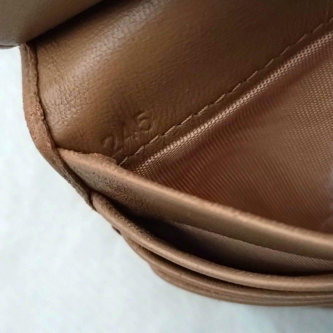 MIUMIU 折り財布 マテラッセ ゴールドロゴ RFID搭載 キャメル系