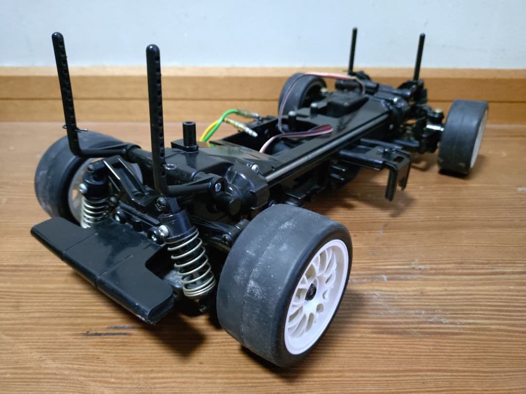 瀧*光様 タミヤ　TL01 シャーシ　フェラーリ　F360 ボディ　おまけ付