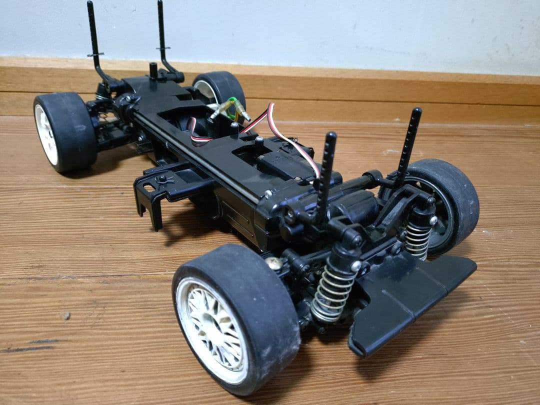 瀧*光様 タミヤ　TL01 シャーシ　フェラーリ　F360 ボディ　おまけ付
