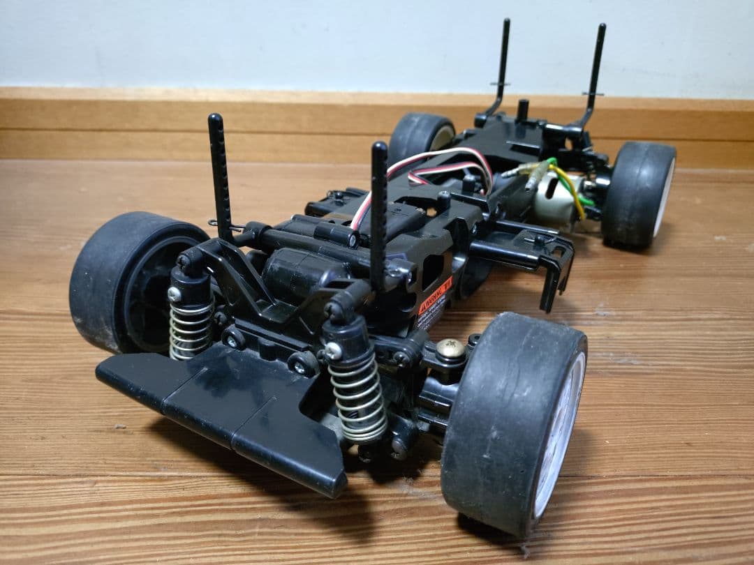 瀧*光様 タミヤ　TL01 シャーシ　フェラーリ　F360 ボディ　おまけ付
