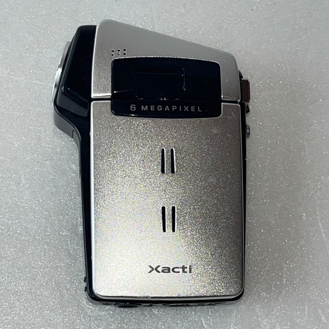 SANYOデジタルムービーカメラXacti DMX-CG65シルバー⭐️実働美品