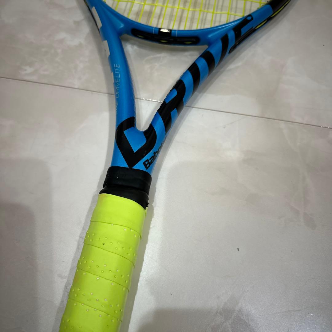 新ストリング張替え済み。Babolat ピュアドライブライト G2