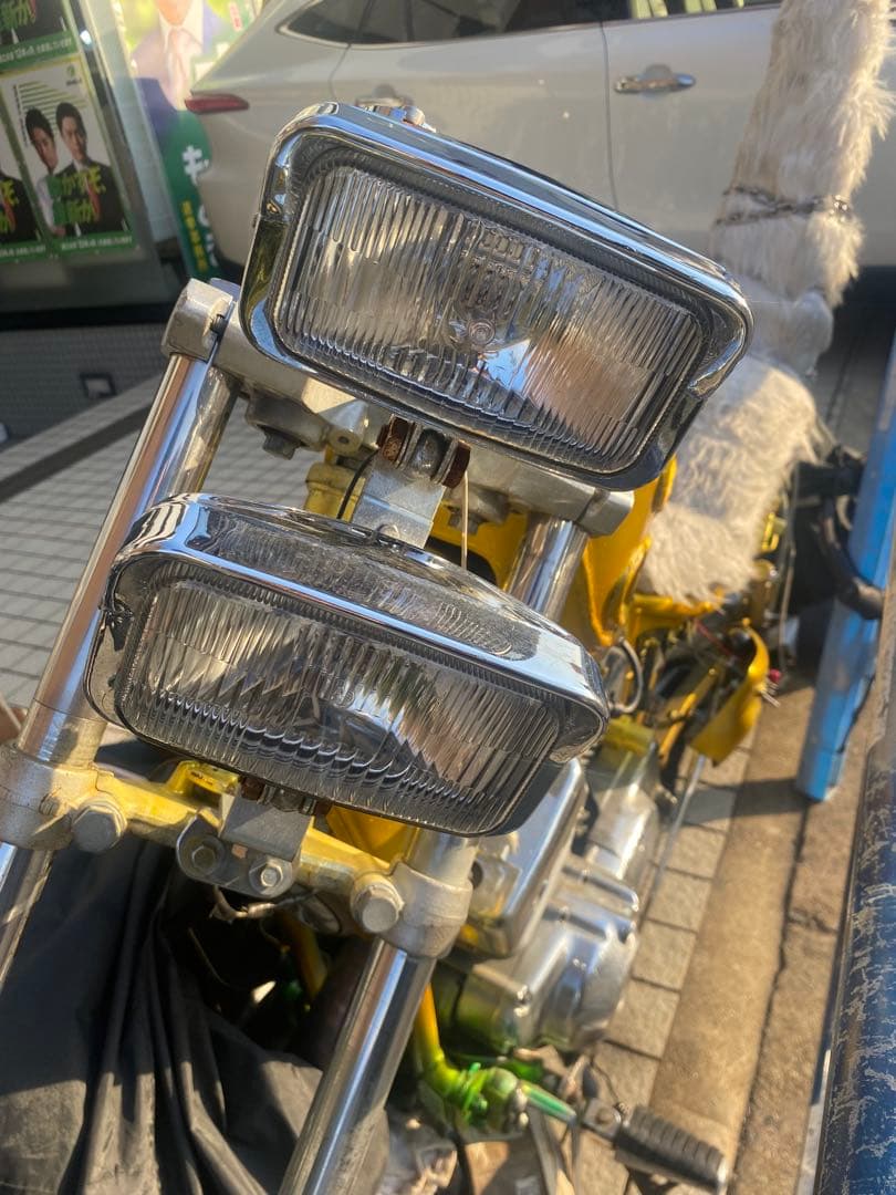 角目2灯　ヘッドライト