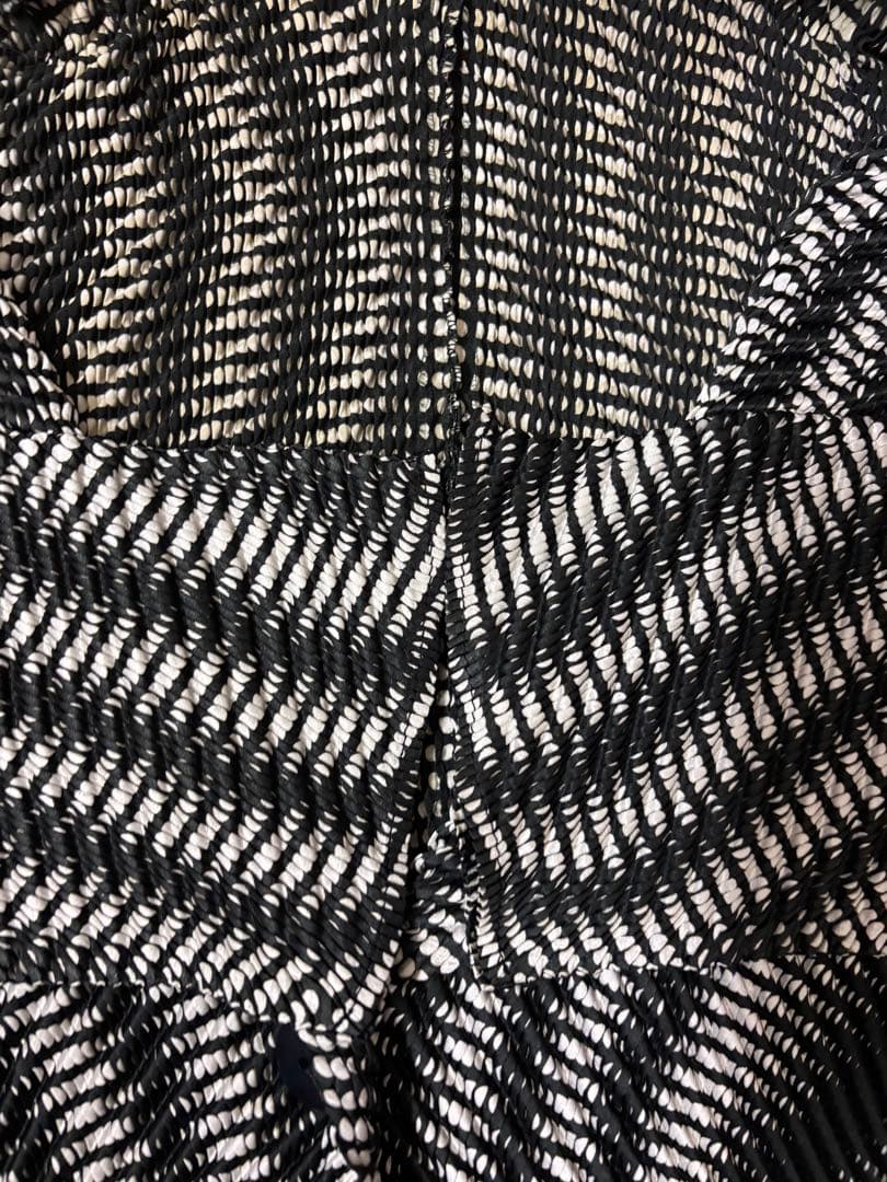 ISSEY MIYAKE 総柄 テーラードジャケット