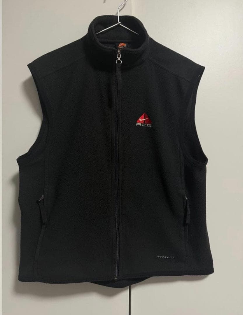 NIKE ACG ブラック フリース ベスト