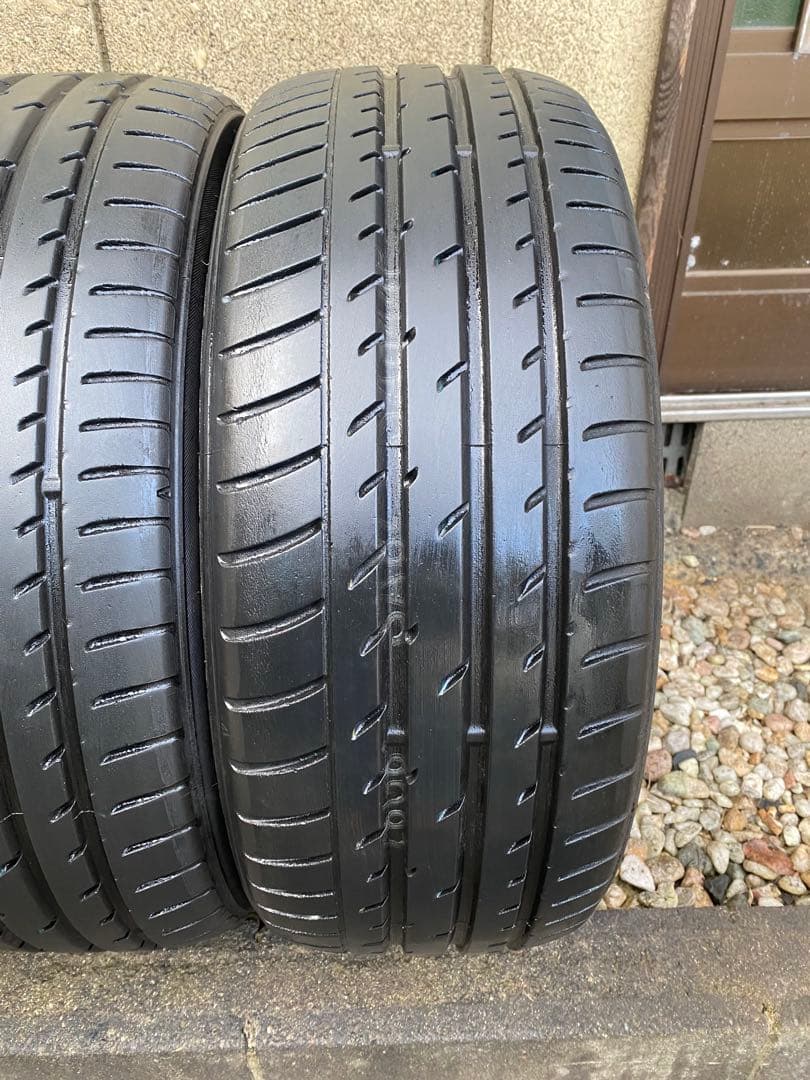 ①akira！TOYOトーヨー 215/45R18 夏タイヤ　2本