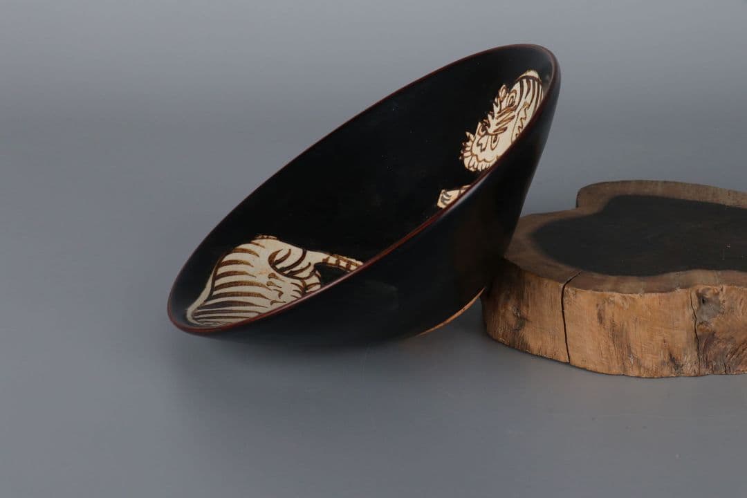 宋吉州窯手彫り絵画虎柄笠椀  景徳鎮 陶磁器 装飾品 現代工芸品 美術品 置物