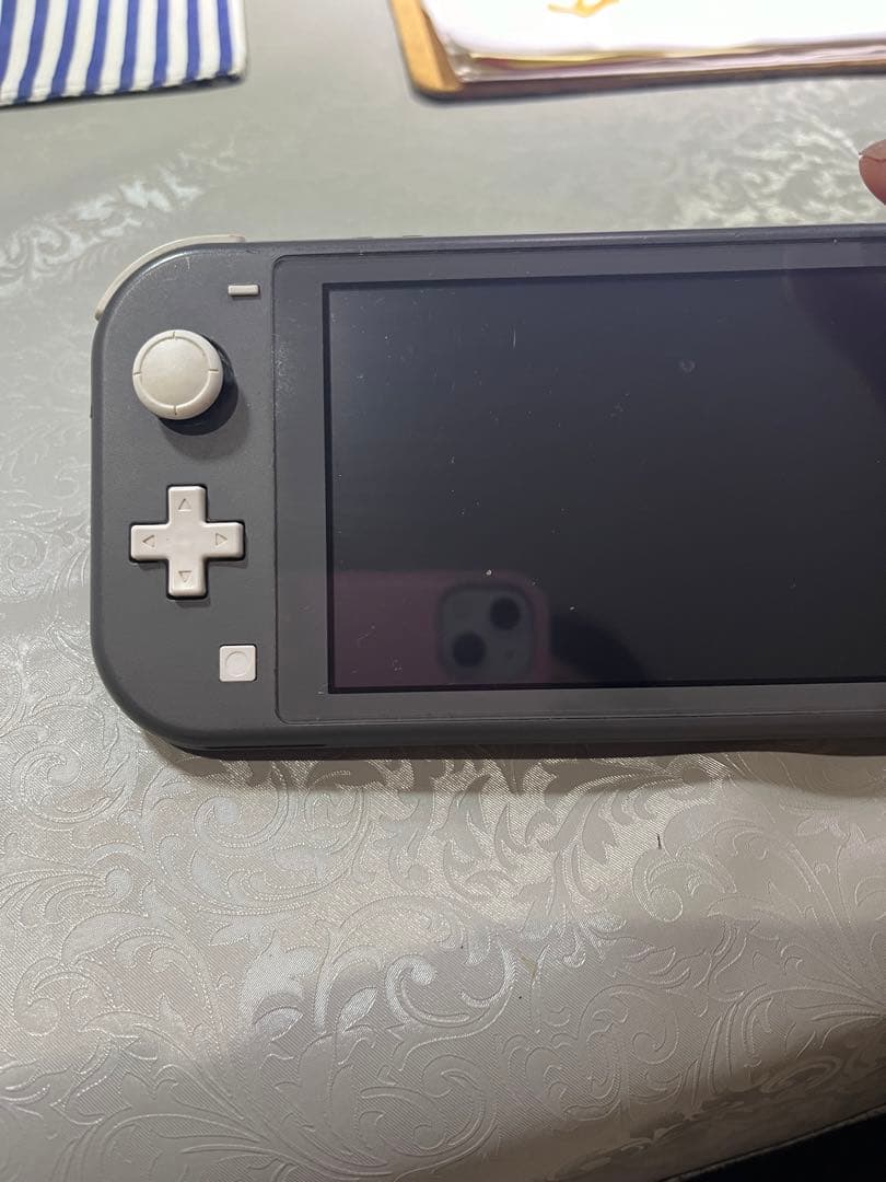 任天堂 nintendo Switch lite スイッチラ　ジャンク